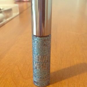Sparkly blue Liquid eyeliner
